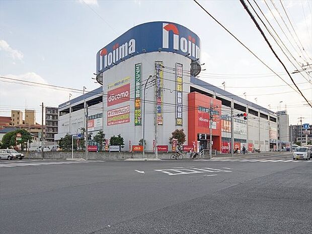 ノジマ所沢本店 徒歩3分。 190m