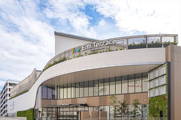 エミテラス所沢 徒歩29分。 2300m