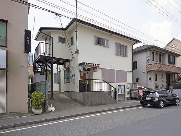 所沢中新井郵便局 徒歩10分。 750m