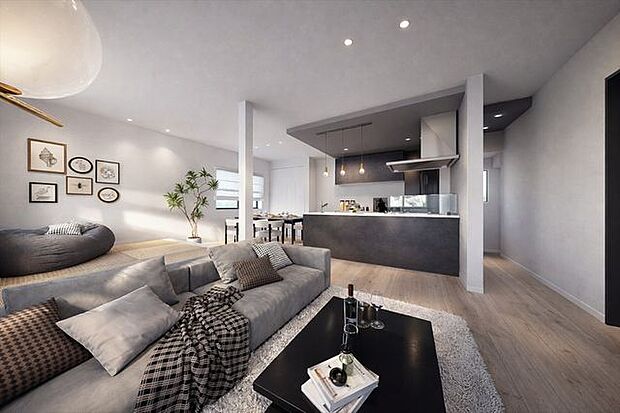 キッチンを中心に家族が自然と集まるLDK。くつろぎの畳スペースも同空間に取り込み、メリハリのある暮らしへ。