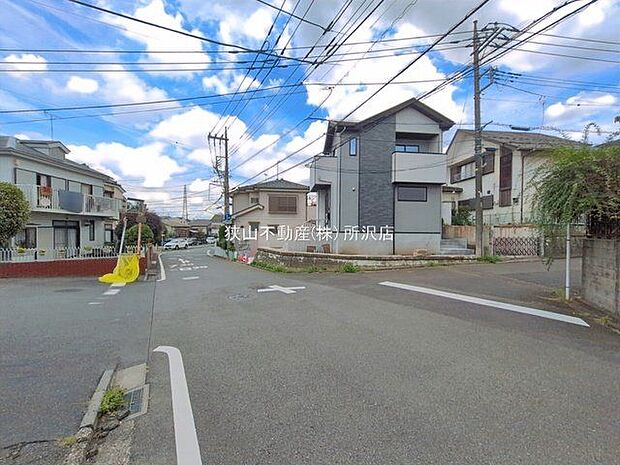前面道路含む現地写真