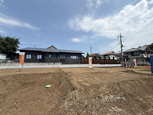 ただいま造成工事中です。詳しい資料などお気軽にお問い合わせください。