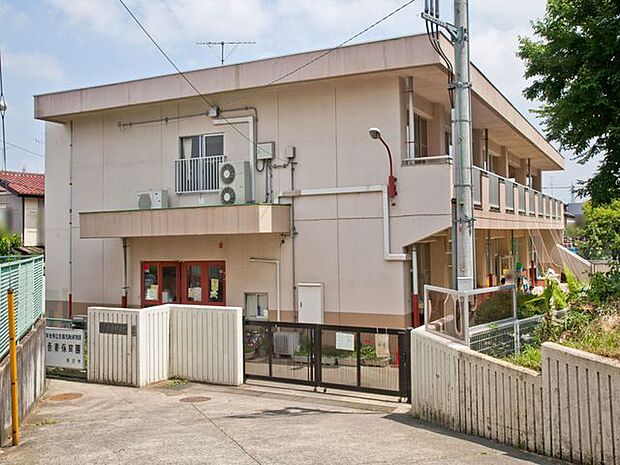 吾妻保育園 徒歩7分。 550m