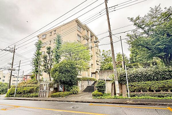 椿峰ニュータウン71街区外観