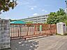 周辺：所沢市立山口小学校 徒歩2分。 100m