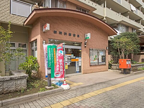 新所沢郵便局 徒歩4分。 270m