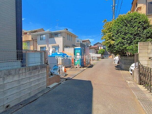 前面道路含む現地写真