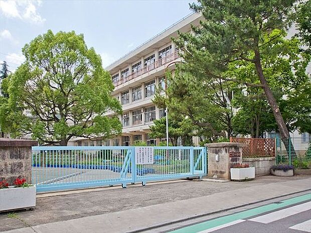 所沢市立泉小学校 徒歩7分。 550m