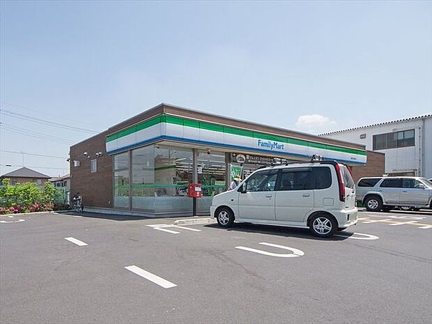 ファミリーマート東所沢和田店 徒歩5分。 340m