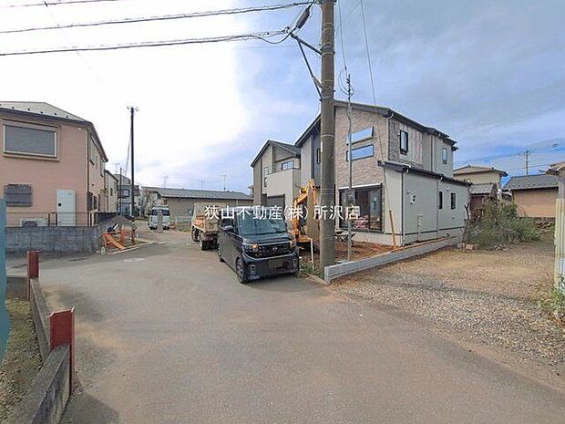 前面道路含む現地写真
