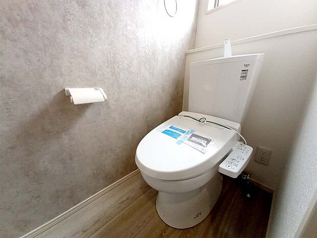 トイレは2か所あり、朝の混雑も安心です（施工例）　