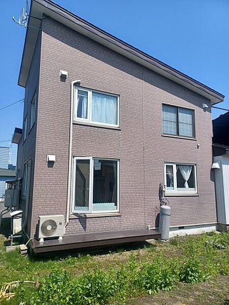 detached 北海道岩見沢市北五条西16丁目1-10
地図を見る