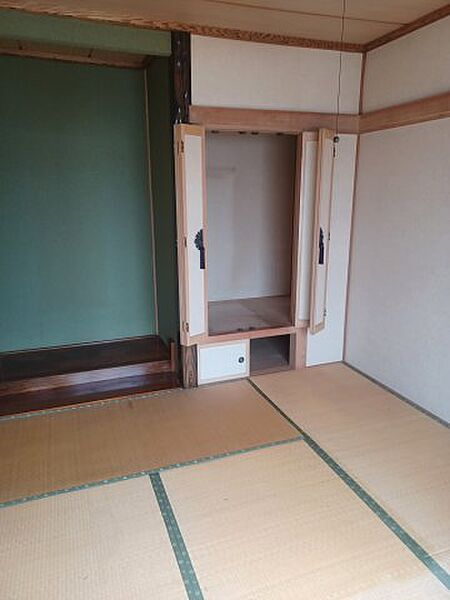 detached 北海道岩見沢市北五条西16丁目1-10
地図を見る