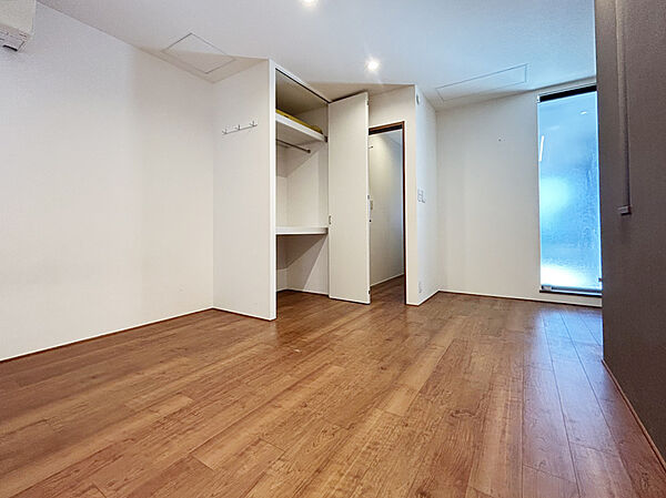 1F洋室約8.5帖