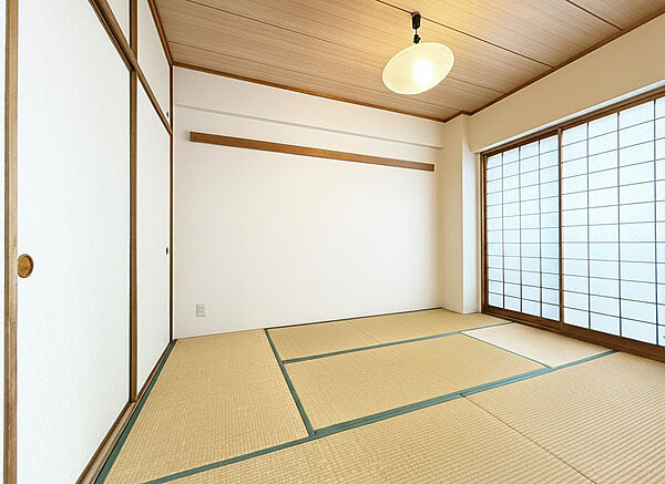 【和室：空き室イメージ】お部屋の広さをイメージしていただきやすいようにAIで家具を消しています