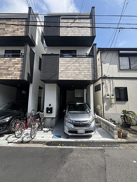 外観：311002204084