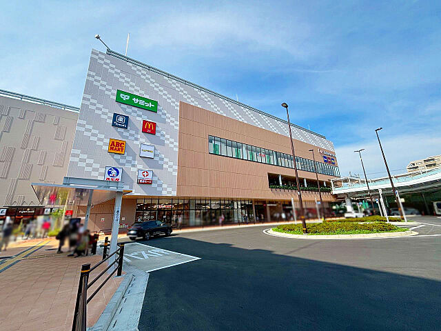 周辺 ライオンズガーデン綾瀬谷中公園 8階/-