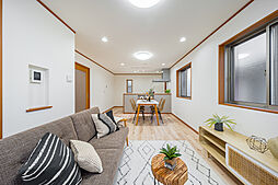 足立区六木3丁目 戸建て 3LDKのリビング/ダイニング