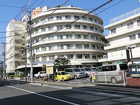 【新松戸中央総合病院】 診療科目:内科/血液内科/リウマチ科/外科/神経内科/脳神経外科/呼吸器内科/消化器内科/腎臓内科/循環器内科/心臓血管外科/小児科/整形外科