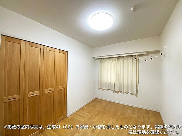 洋室約5.5帖※掲載の室内写真は、生成AI（CG）で家具・小物を消したものとなります。実際の室内状況は現地を確認ください。