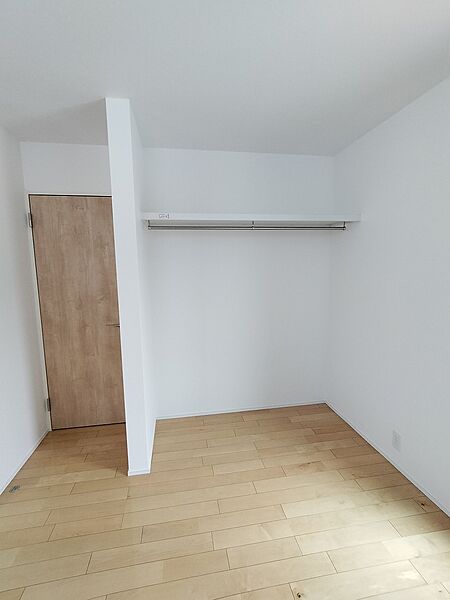 2階全居室6帖以上、2面採光