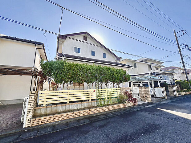 閑静な住宅地！北西6ｍ公道に隣接！