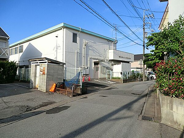 開設年月：昭和56年7月、受入年齢：生後57日から就学前まで、入園定員数：130名、開園時間：午前7時から午後7時まで、休園日：日曜日、祝休日、年末年始（12月29日から1月3日まで）