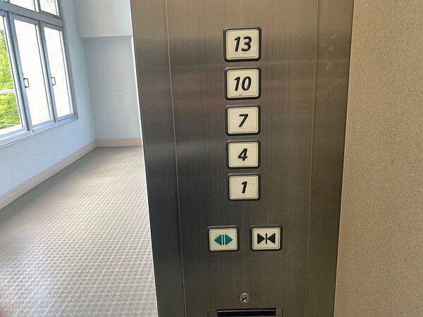 【エレベーター】1.4.7.10.13階停止階