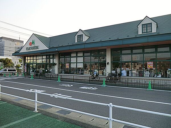 マルエツ市川菅野店（800ｍ）