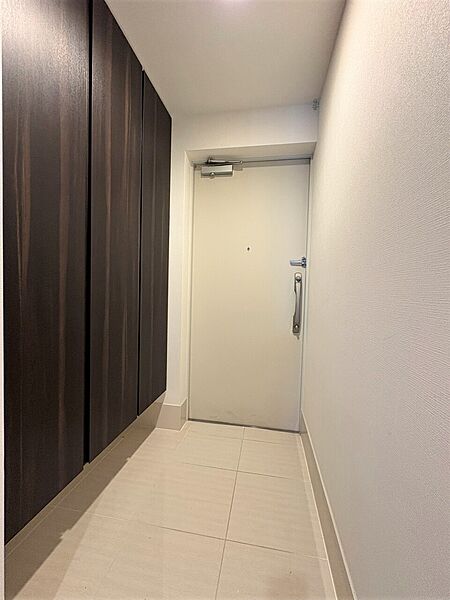 【玄関】/2026年7月撮影