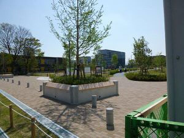 松原団地記念公園　300ｍ