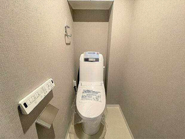 新規交換済みの温水洗浄機付トイレ