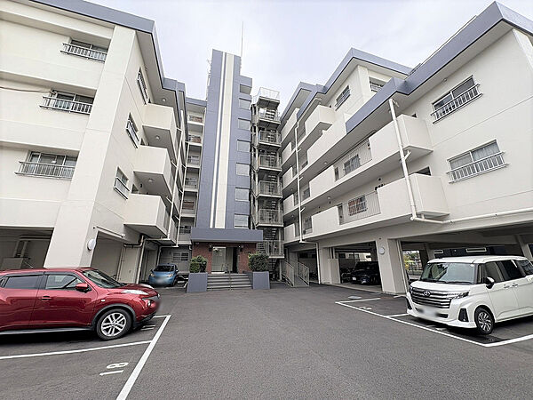 apartment 埼玉県草加市金明町329-1