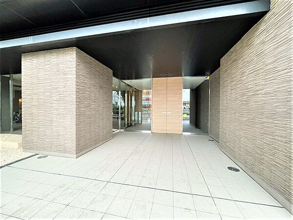 apartment 埼玉県吉川市美南２丁目
地図を見る