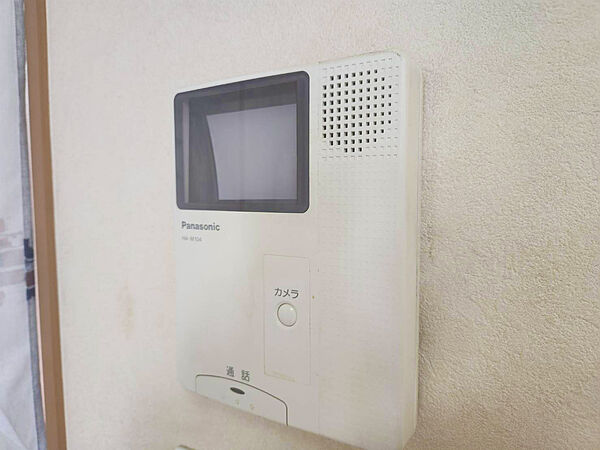 ■来客時に便利なテレビモニターつきインターホン♪