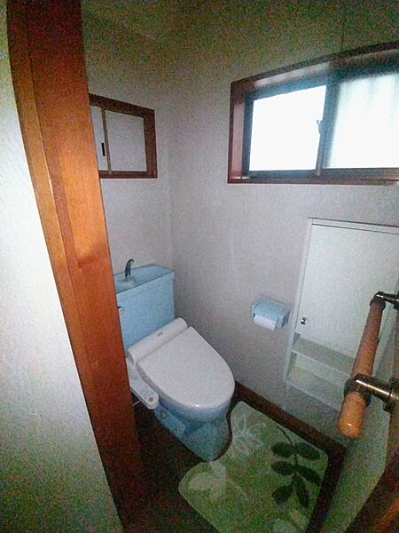 ■トイレは快適な温水洗浄便座機能付きです。（2026年3月撮影）