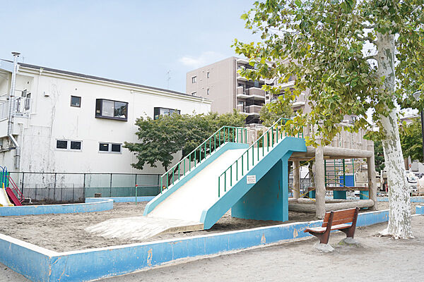 梅田公園（160ｍ）