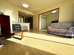 ヴィークステージ船橋高根台 3LDKのリビング/ダイニング