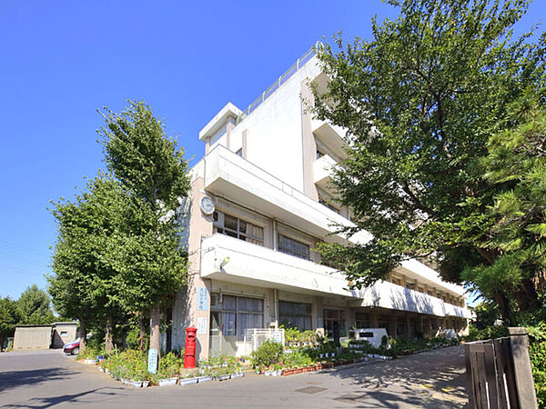 丸山小学校　徒歩5分