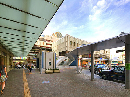 【総武線・東武野田線「船橋」駅】「東京」駅へは総武線快速利用で約28分と近く、「新宿」駅などの都心主要駅へのアクセスもスムーズです。