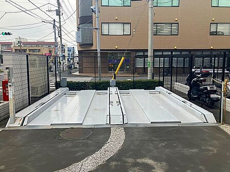 駐車場(2026年8月撮影)