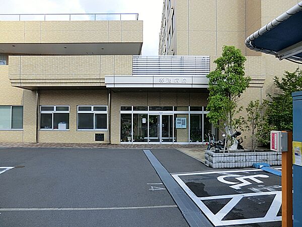 等潤病院まで約800ｍ