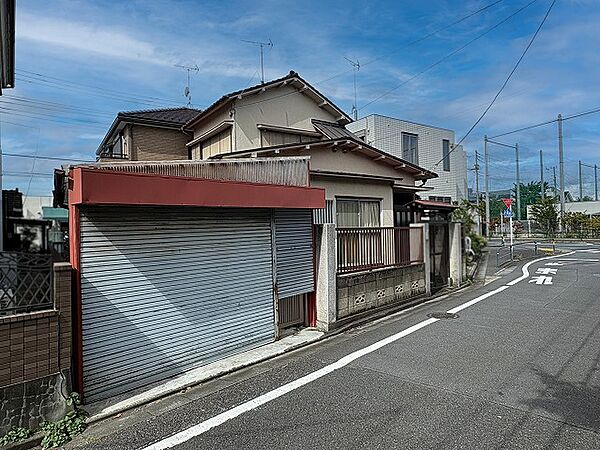 前面道路含む現地（2026年10月）撮影