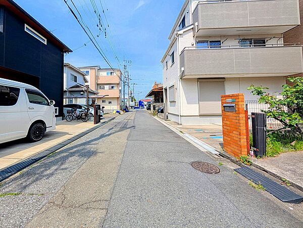 ◇最寄りの「新座警察署前」バス停から「志木駅」、「ひばりが丘」駅利用できます！