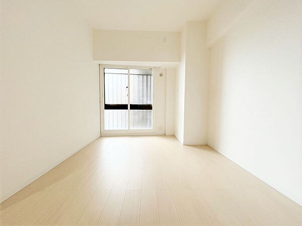 約6.2帖洋室子供部屋など様々な用途でご利用が可能です。