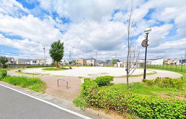 中央四丁目幸房公園