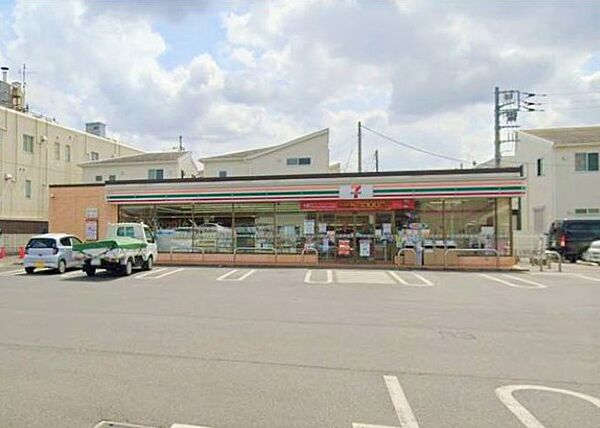 セブンイレブン柏豊四季南店
