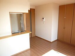 レジオン・ドヌール 105 1階1LDKのリビング/ダイニング