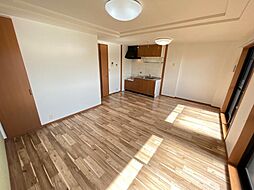 リュミエール 205 2階1LDKのリビング/ダイニング