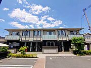  築10年3ヶ月 2階建の賃貸物件